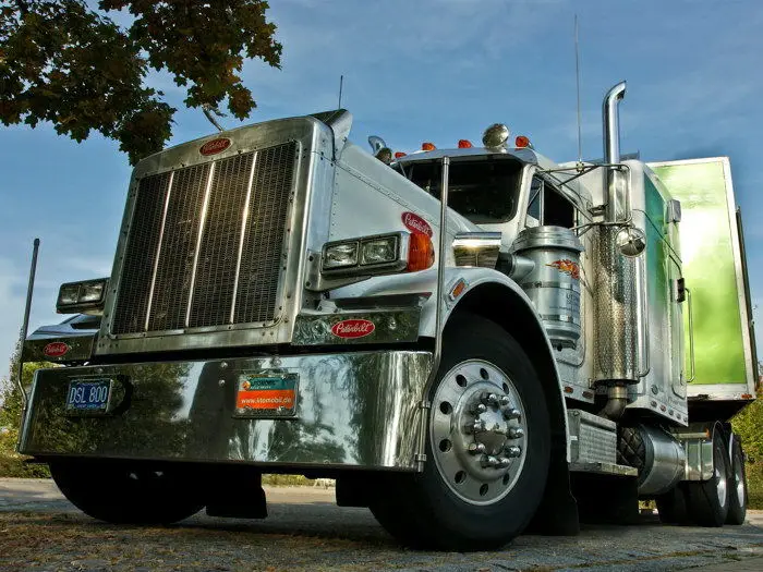 

D1246 Peterbilt Shiny Chrome Truck Trailer-Print Silk Art Wall Poster