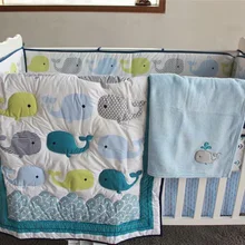 Милый КИТ детская кроватка комплект детского постельного белья Стеганая юбка простыня Одеяло Бампер Подарки Прекрасный Beeding наборы для новорожденных