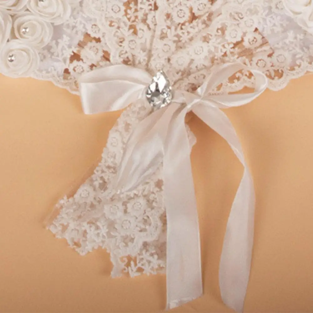 Высокое качество невесты ручной вентилятор кружева Роза вентиляторы нескладной вентилятор свадебные принадлежности фотосессии реквизит