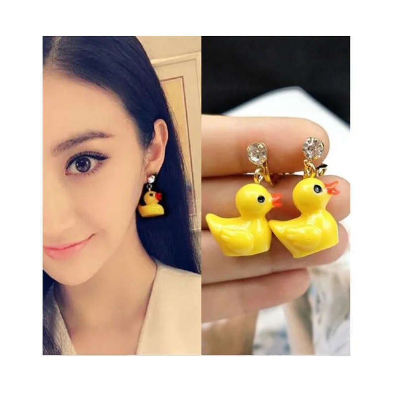 

Korea Style Fashion Cute Yellow Duck Clip on Earrings and Pierced Earrings for Girls Party Luxury Charm Earrings High Quality