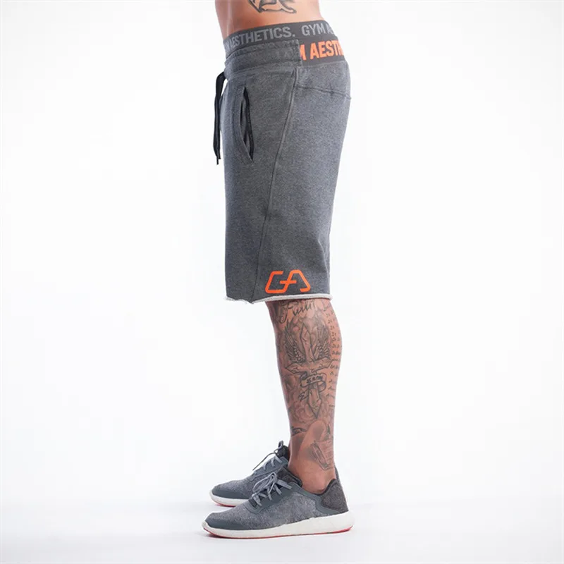 4068188854_1431437384