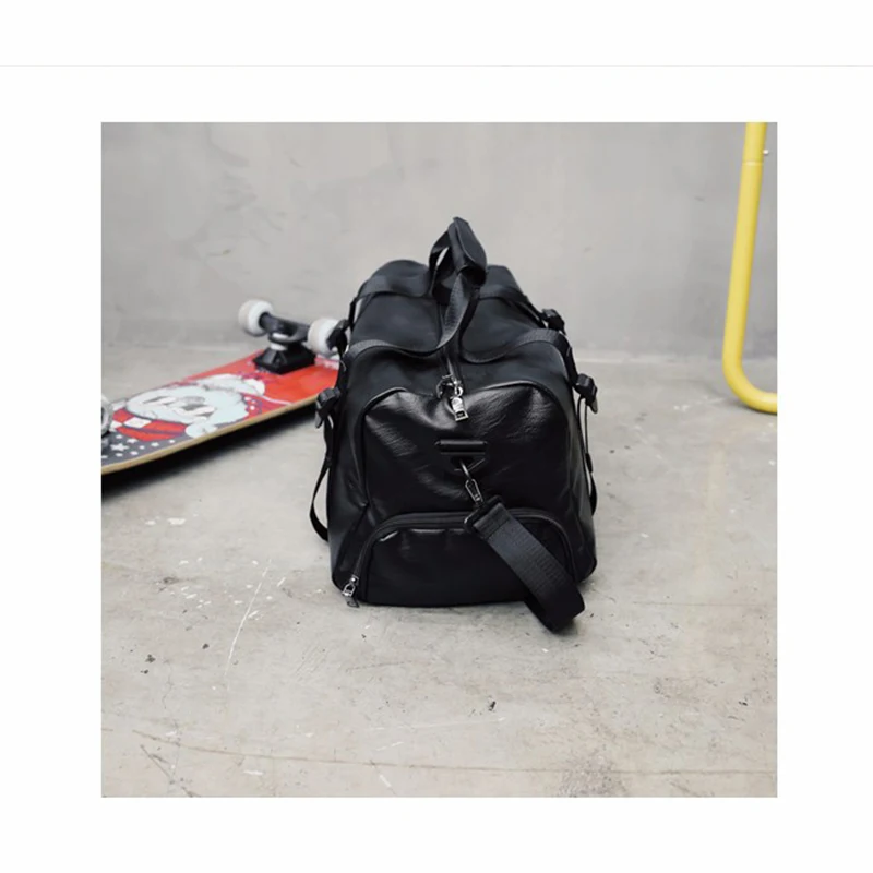  Personality Men's Black Sports Bag PU Leather Simple Multi-function Large Capacity Fitness Bag - 33010612999
