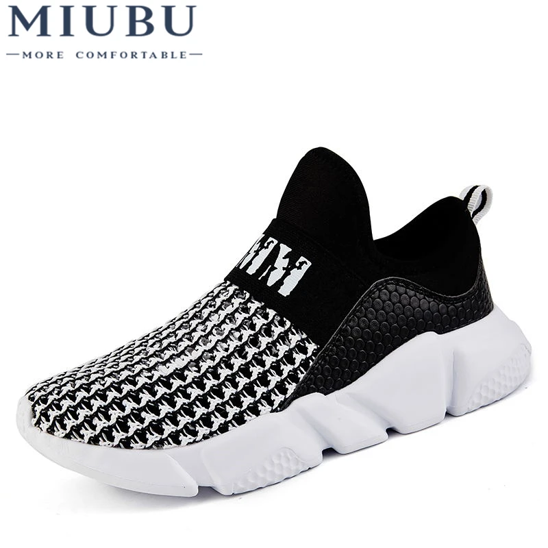 

MIUBU Super Light Comfortable Casual Shoes Men Flats Summer Breathable Men's Walking Shoes High Quaity Men Footwear Sneakers