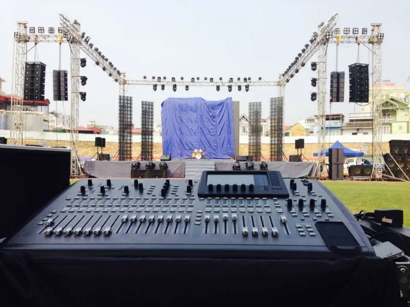 outdoor concert speakers wall concert music live events professional audio line array speaker on aliexpresscom alibaba group outdoor concert speakers wall concert music live events professional audio line array speaker on aliexpresscom alibaba group