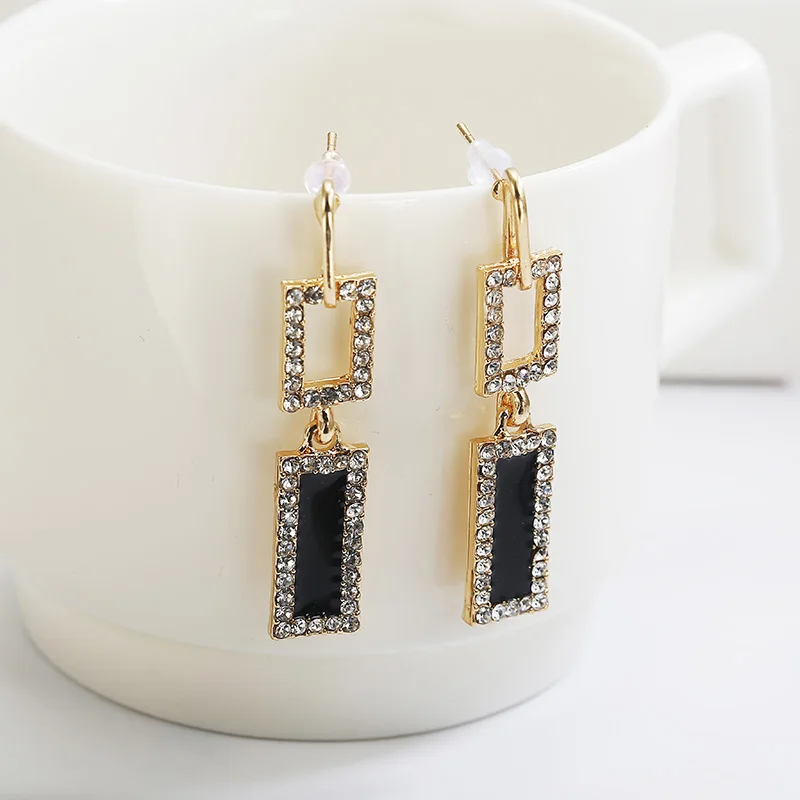 

2018 Korean Style Geometric Rhinestone Drop Earrings Long Black Rectangle Dangle Earrings for Women Party Jewelry Gift