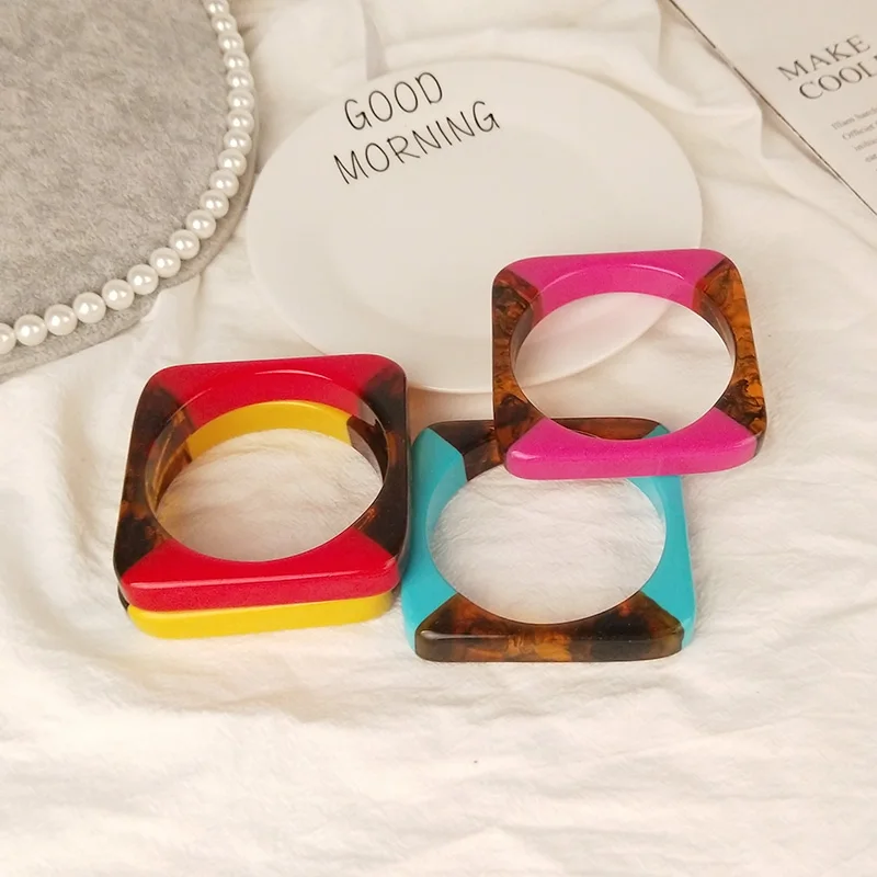 Guanlong, Винтажный Браслет-манжета из смолы, браслеты для женщин, индийский смешанный цвет, акриловый квадратный геометрический браслет, элегантные ювелирные изделия