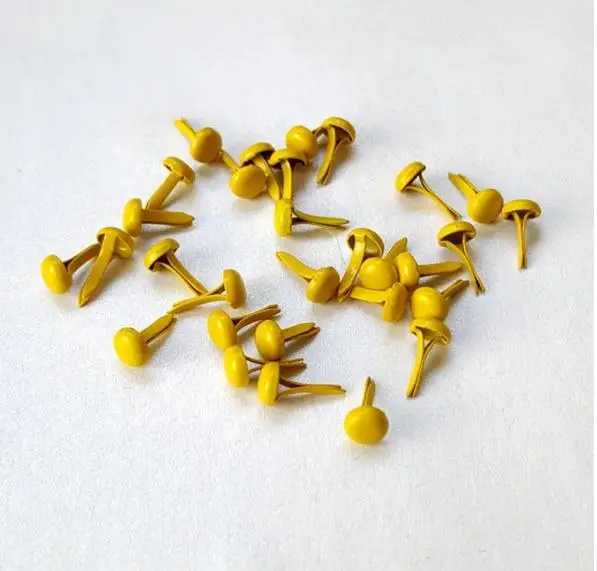 100 шт 4,5*8 мм скрапбук металлические украшения для скрапбукинга аксессуары для скрапбукинга украшения для свадебных принадлежностей Детские куклы бумажное ремесло - Цвет: Yellow