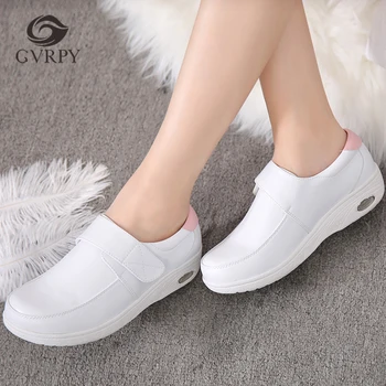 

2019 winter new doctor nurse shoes women's thick warm warm velvet laboratory hospital surgical non-slip medical shoes