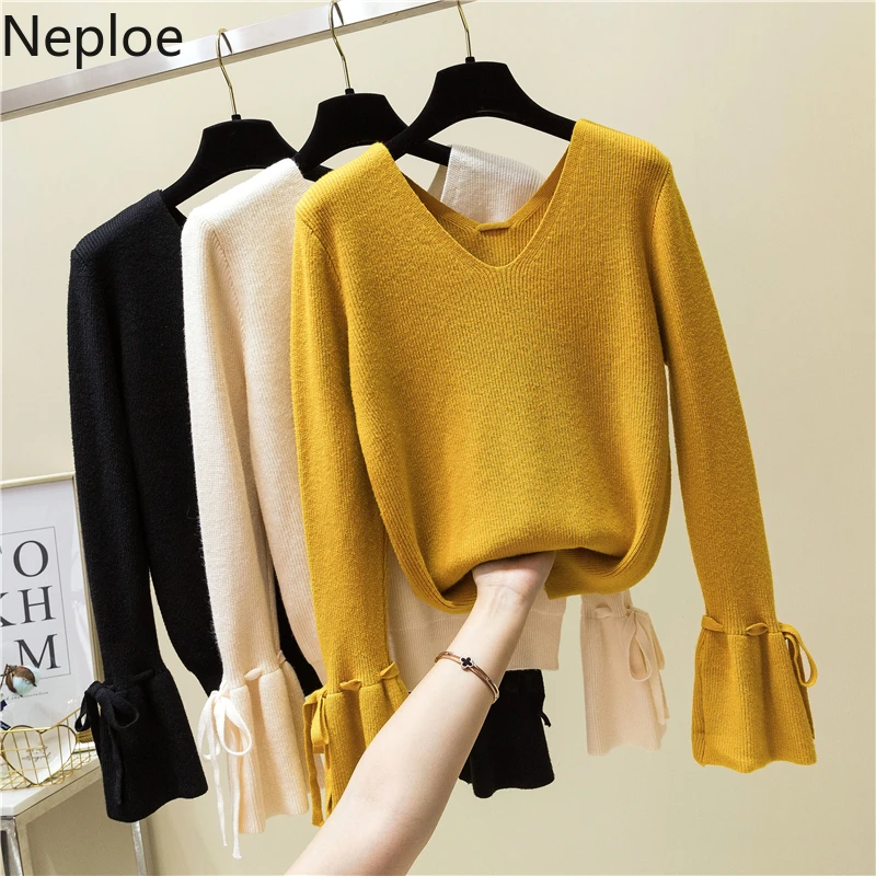 

Neploe Knitted Solid Women Sweater Autumn 2019 New V-Neck Lantern Sleeve Tops Casual Loose Korean Female Sweaters 45096