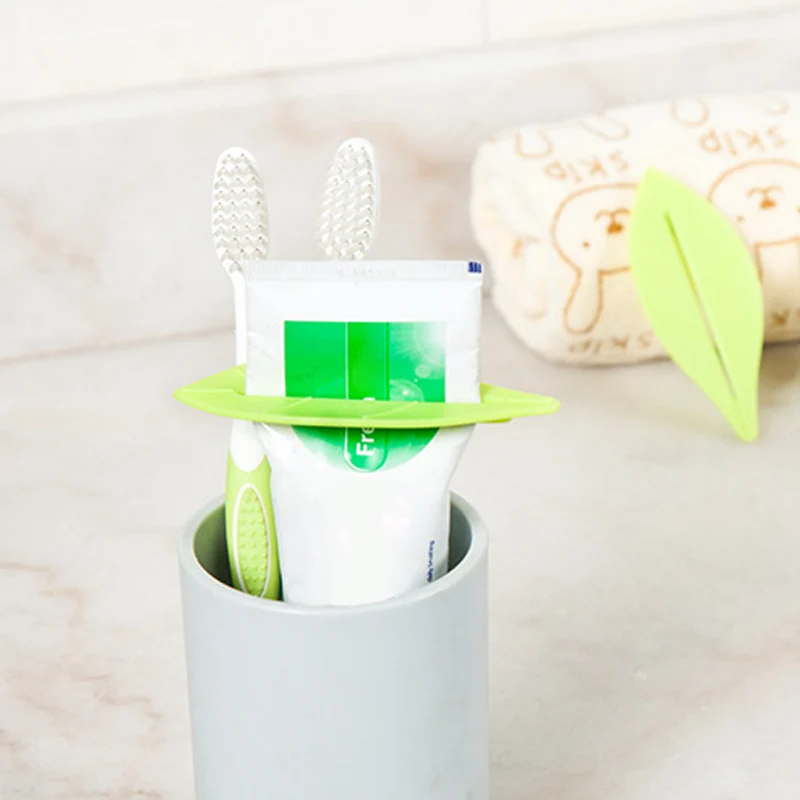 Multifunction Leaf Shape 2Pcs Bathroom Supplies Cosmetics Cleanser Extruder Clamps Home Tube Rolling Holder Toothpaste Squeezer