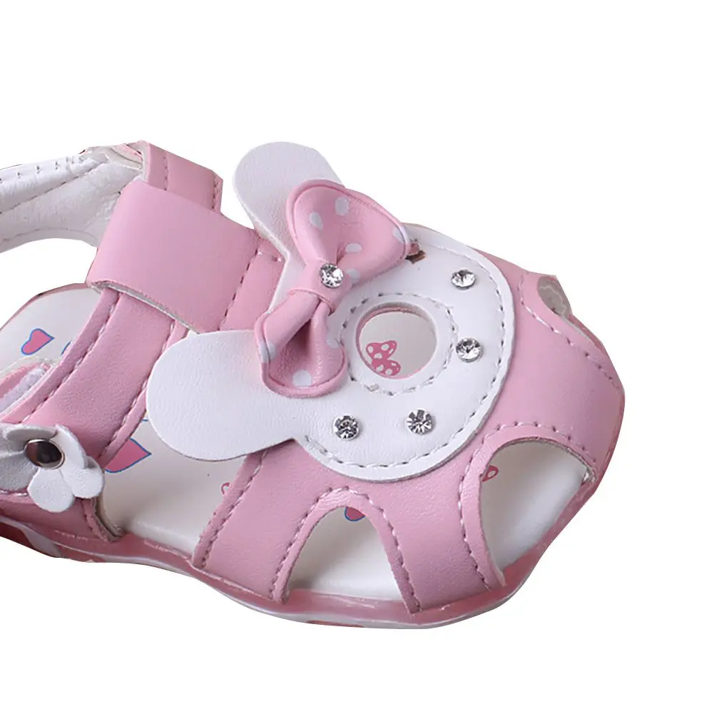 Летняя обувь для маленьких девочек; детская модная пляжная обувь с милым кроликом на мягкой подошве; светодиодный дизайн для малышей