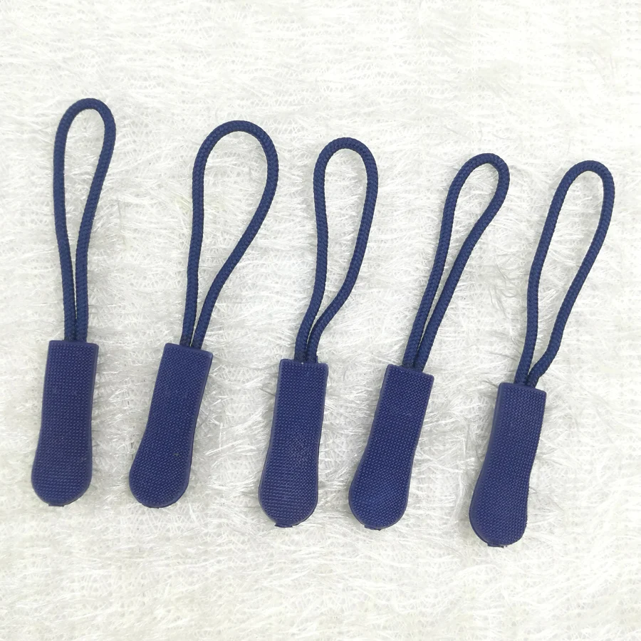 20Pcs 6.6cm slip resistant Black zipper puller plastic puller for