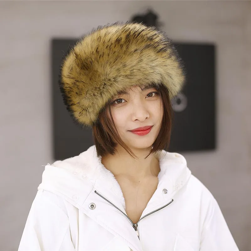 fluffy top hat