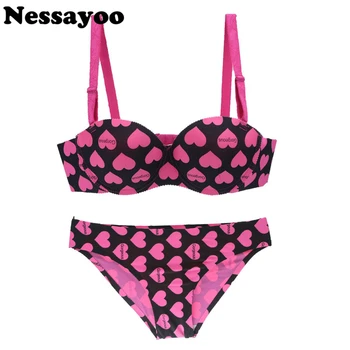

Seamless Hearts Brushed Red Bra Underwear 75C 80C 85C 90C 95C Women Push Up Bra Panty Set 2017 New Sexy Women Love Bra Panties