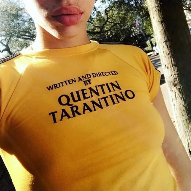 Летняя футболка Quentin Tarantino с буквенным принтом желтая Обрезанные коротким