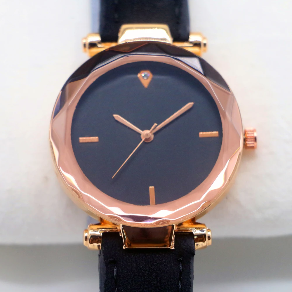 Montre Femme MNWT модные женские часы простые Роскошные Кварцевые кожаные повседневные