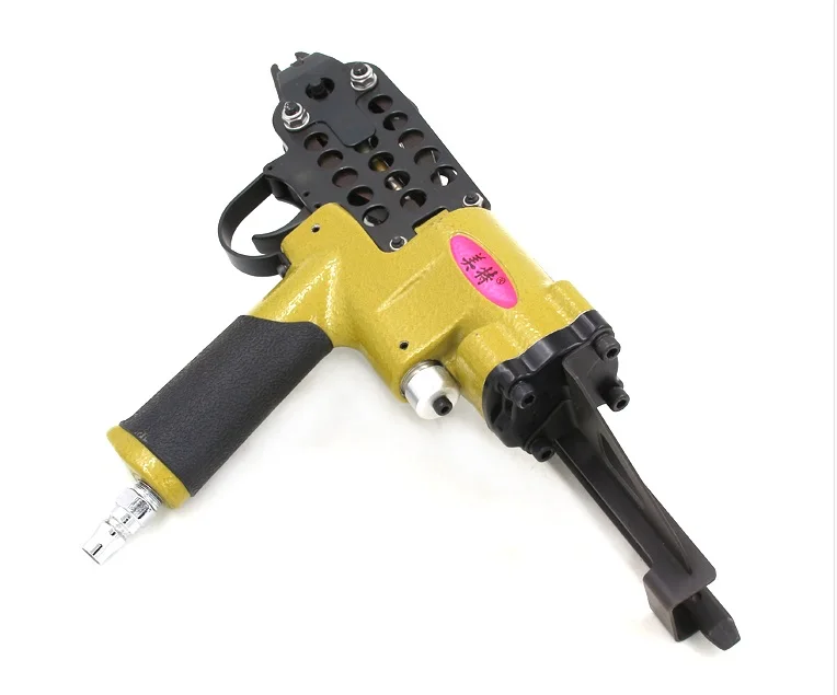 SC7C  (3)