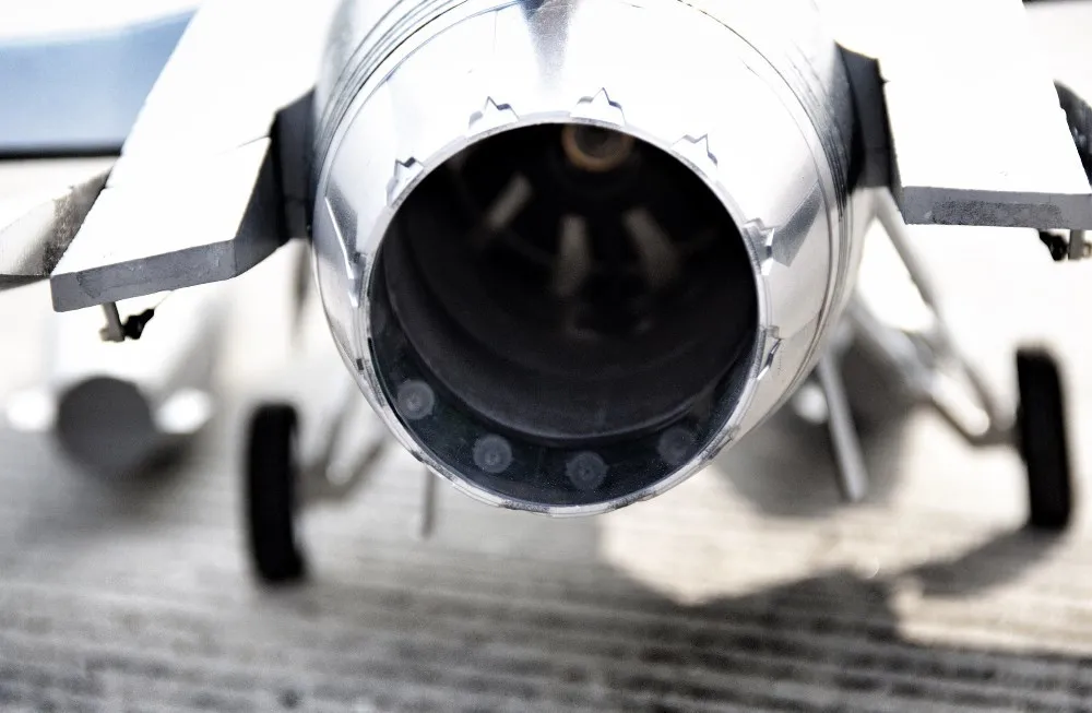 FW 90F16005