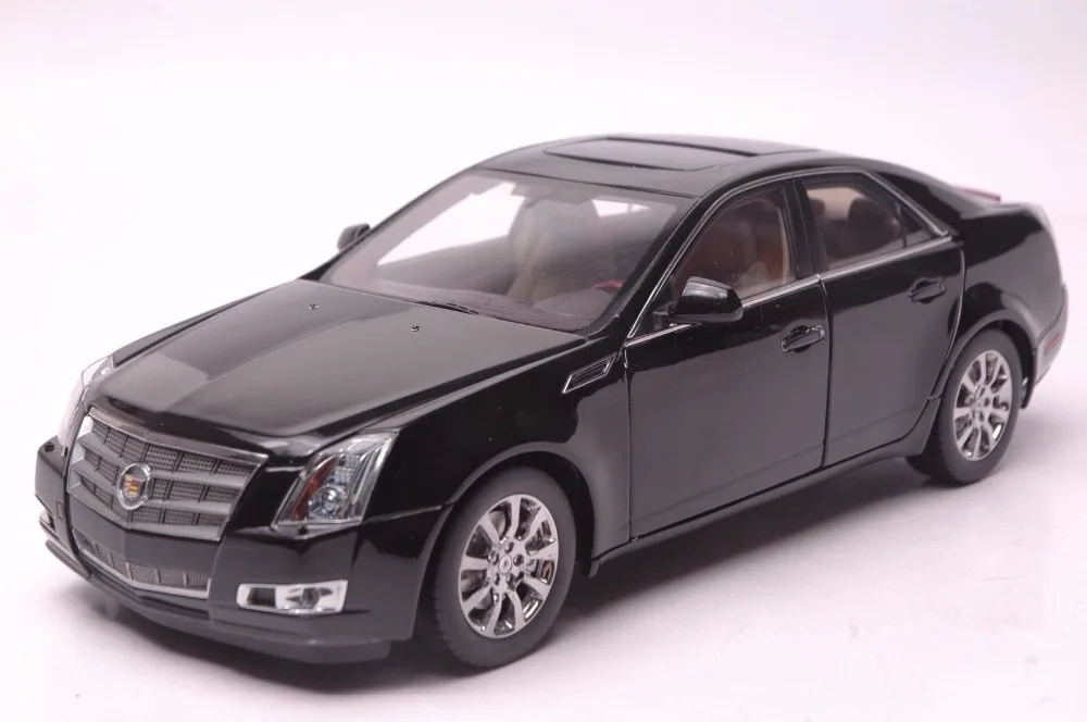 

1:18 Diecast Model for GM Cadillac CTS Black Sedan Alloy Toy Car Miniature Collection Gifts