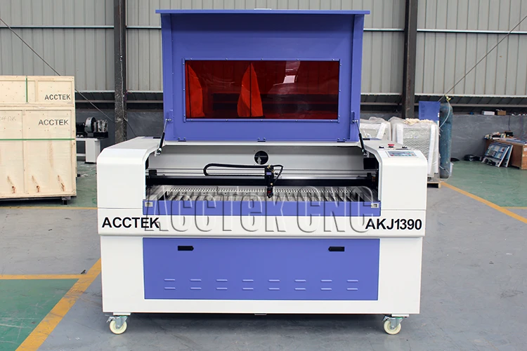 Горячая СО2 лазерная резка cnc деревянная Ткань акриловая трава Лазерная машина