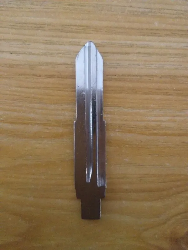 NO.21 Key Blade for Toyota Cola Folding Flip Replacement Key Blade Middle Groove