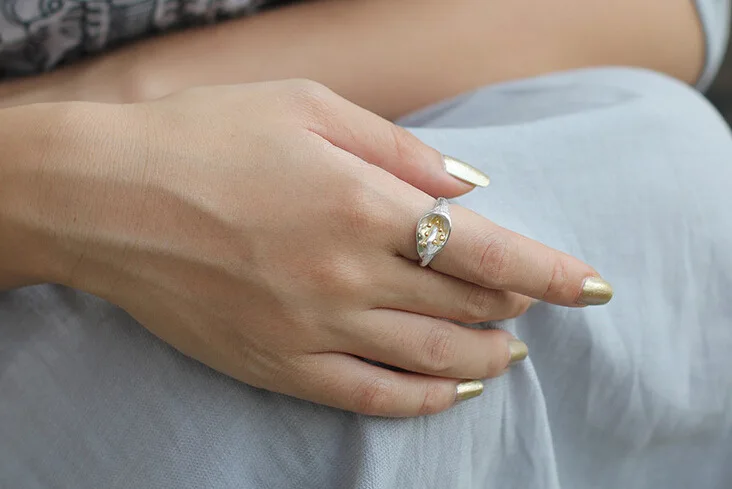 2272238704_1224646136