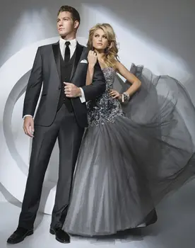 Najtaniej Najnowszy Groom Smokingi Ciemny Szary Groomsmen Szczyt Czarny Lapel ślub/kolacja Garnitury Best Man Oblubieniec (kurtka + Spodnie + Krawat + Kamizelka) B481