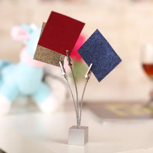 

Affordable 3 clips Cube base wire memo holder paper Note clip - Silver Grey