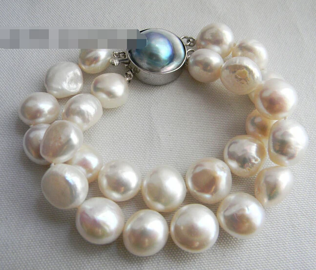 

09461 2Strands White Baroqu Freshwater Pearl Mabe Clasp Bracelet