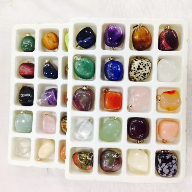 

20pcs Natural Semi-precious Stone Pendants Mixed color Nuggets Charms Pendants for Necklace Jewelry Making 18-25mm