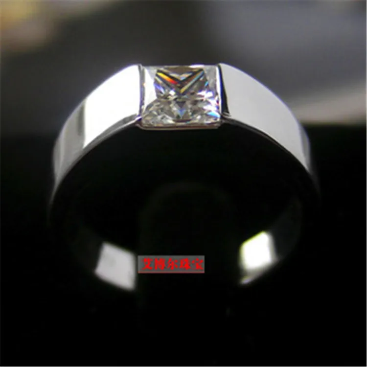 Princess Cut CZ 0.68ct Stone Silver Stainless Steel Ladies Ring New