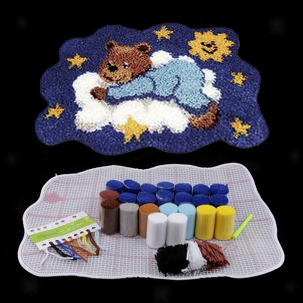 

1 Set Sleeping Bear Latch Hook Kits with Basic Tools for DIY Rug Cushion Embroidery Carpet 500*360mm