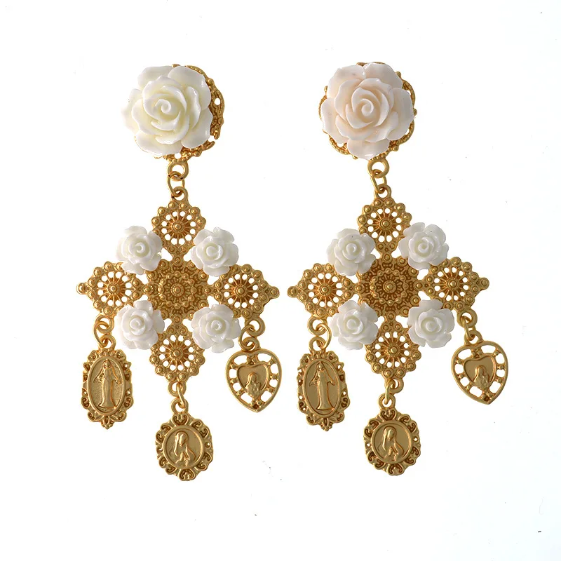 Fashion Coin Magnetic Flower Portrait Earrings for Women