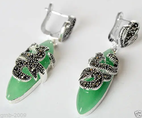 

VINTAGE 925 STERLING SILVER NATURAL GREEN JADE MARCASITE EARRINGS