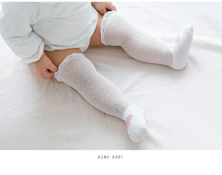 Летние шелковые сетчатые носки для малышей, Хлопковые гольфы с изображением животных для новорожденных, носки для маленьких девочек и мальчиков, противомоскитные гольфы для От 0 до 3 лет