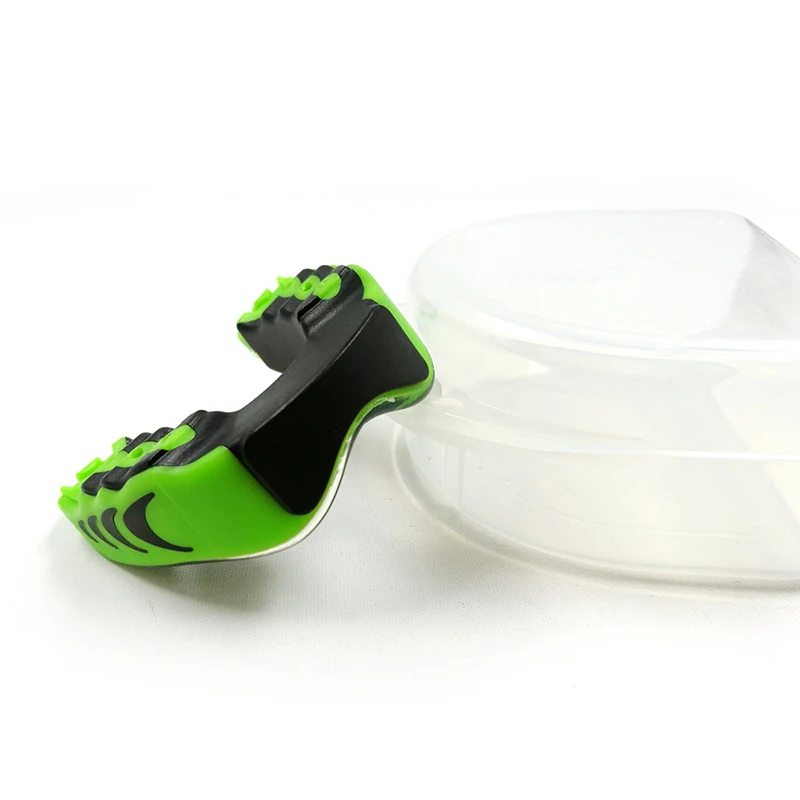 Grado Profesional boca guardia 3 capas Gum Shield dientes Protector de boxeo Muay Thai baloncesto fútbol deporte guardia