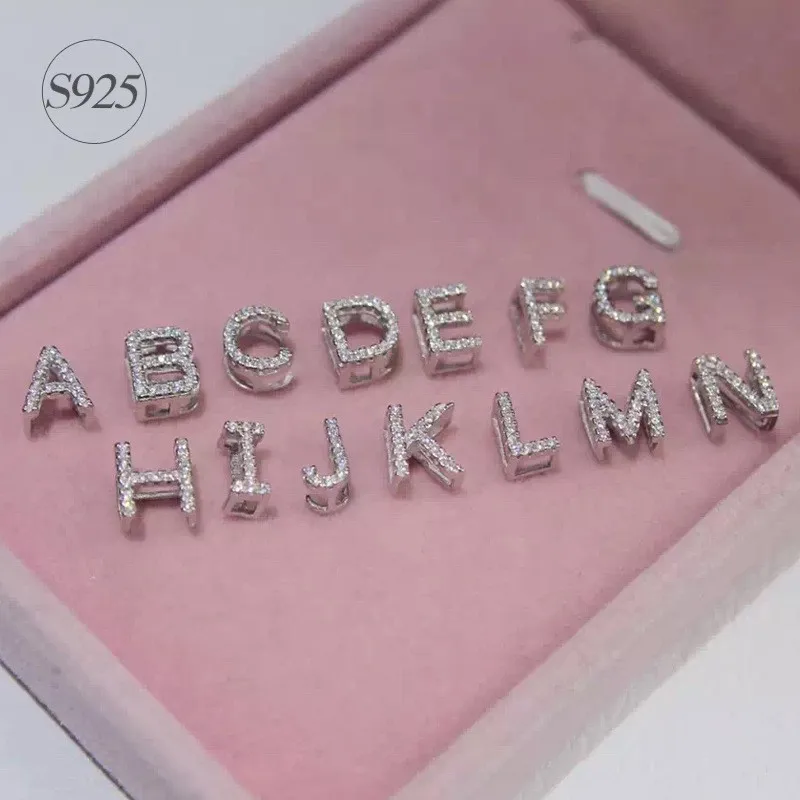 2573890940_334617663