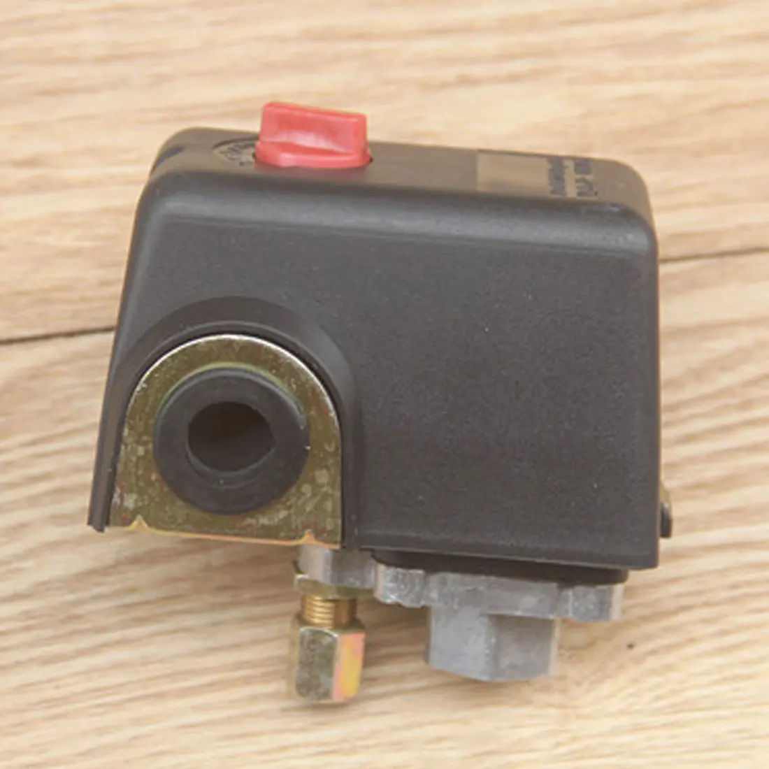 

Tool Air Compressor Horizontal Single Hole Switch Pressure Switch For Compressor Air Compressors Switch Control 220V 10A
