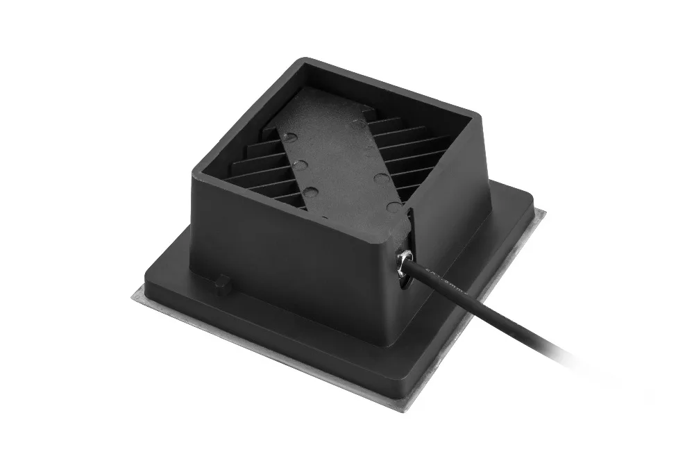 SUG-9,12W-S back