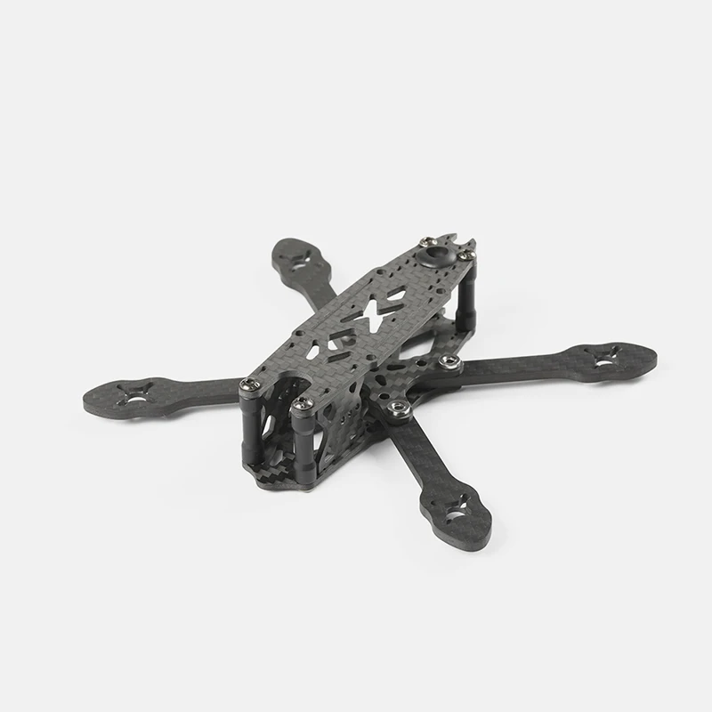 Новинка Iflight Raceone XF3 R1 135 мм Колесная база из углеродного волокна Рама 3 рычаг