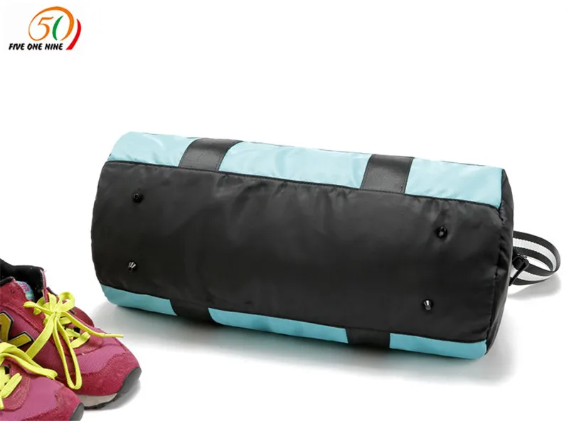 3607692602_327077034