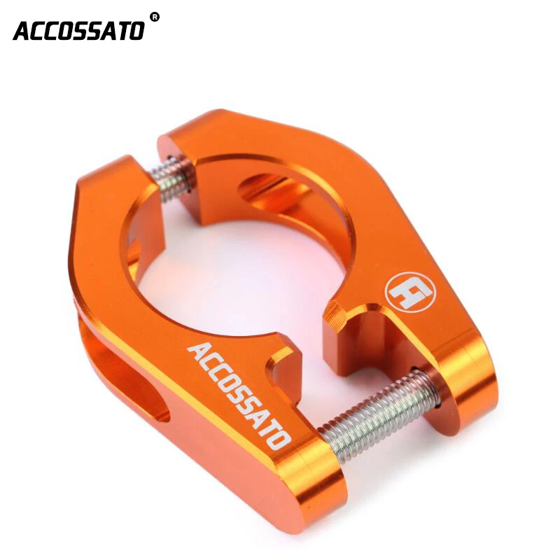 

The motorcycle treads the truck to convert the frame of the bracket to strengthen the bar connection code