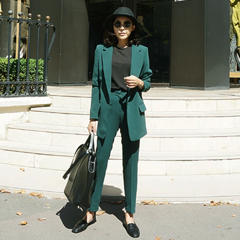 Set female 2019 autumn new temperament casual slim small