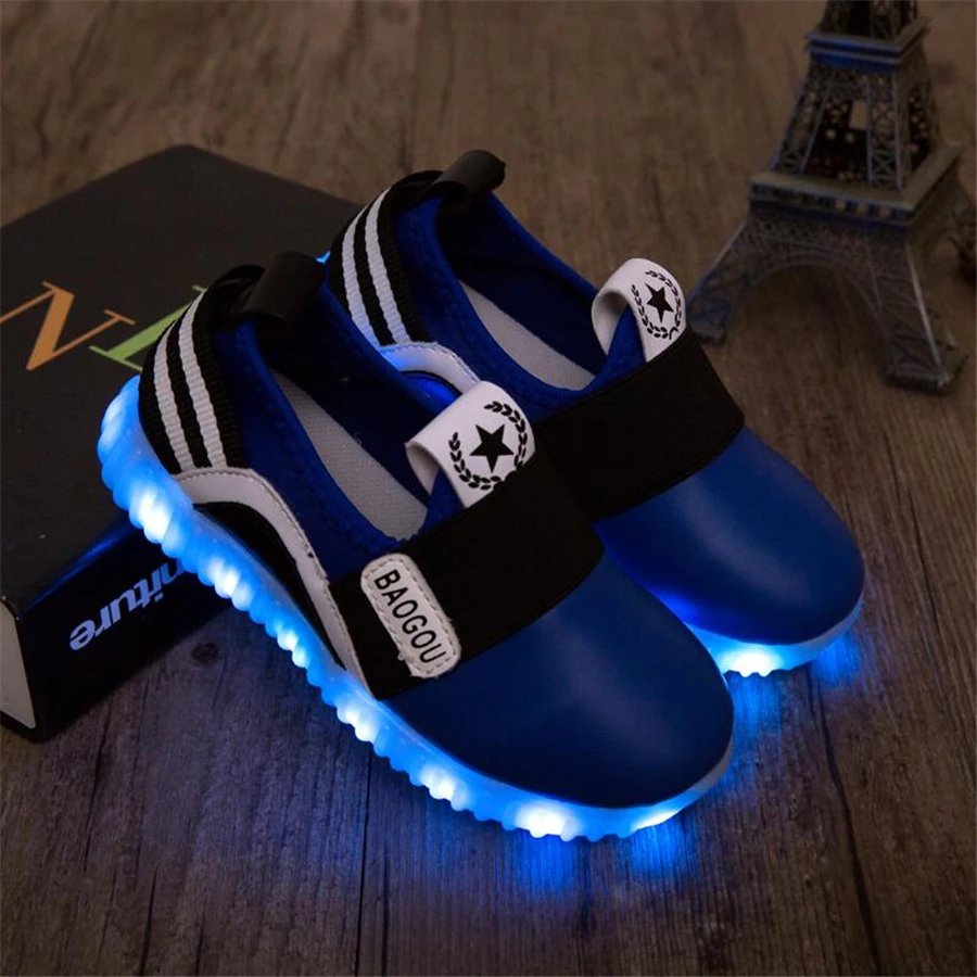 2017 Kids Casual Shoes Light Leather Shoes Girl Sneakers With Flashing