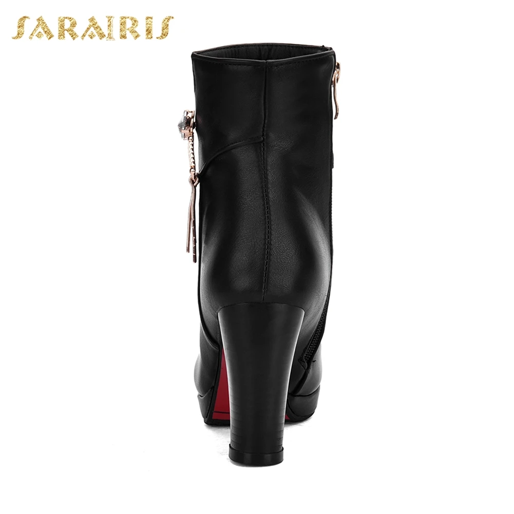 Up Élégant Nouvelle Plate Plus Femme Cheville forme Beige Taille Chunky Décoration Métal Bottes Talons La noir En 31 D'hiver Zip 43 Sarairis Marque Chaussures n0k8XwPO