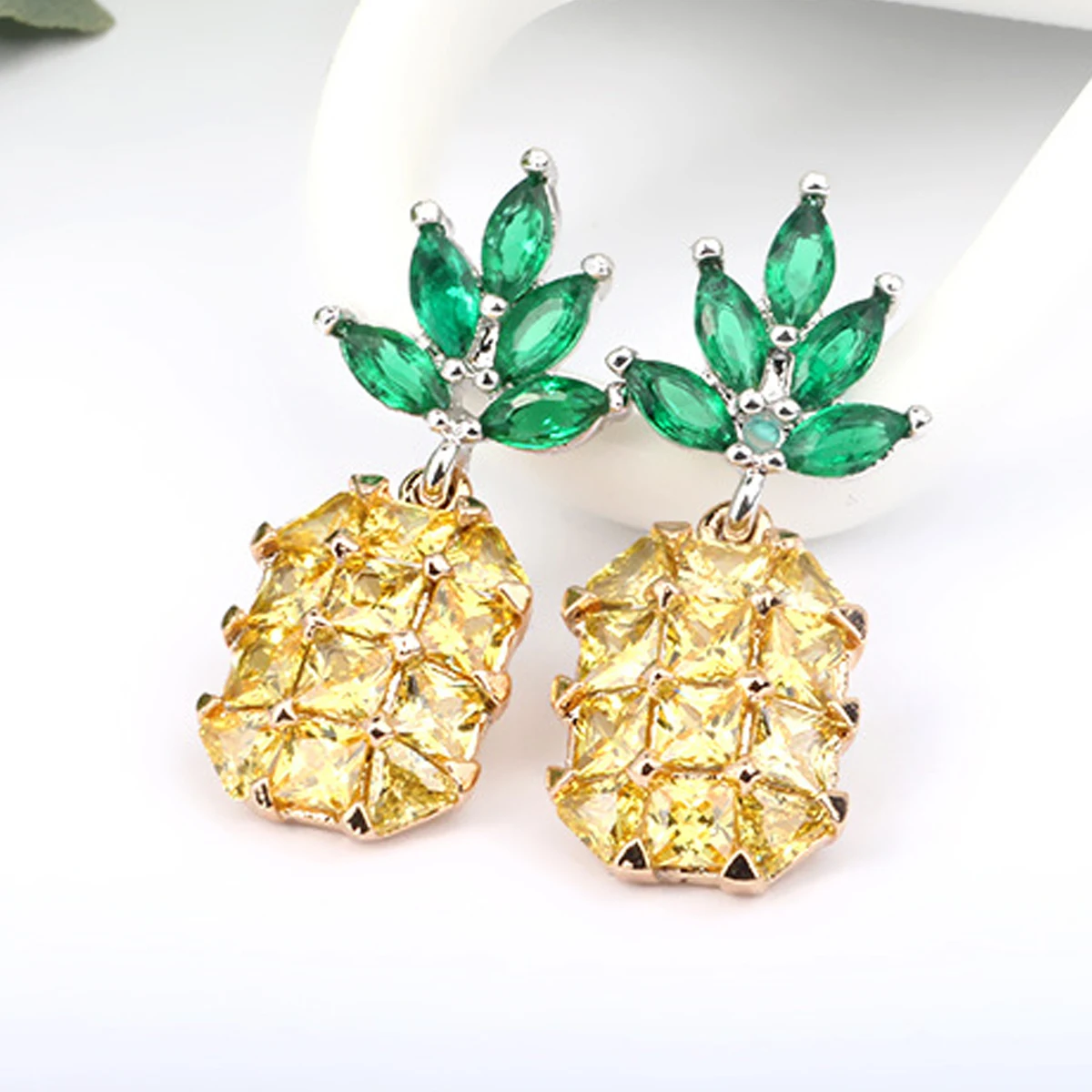 Womens Girls Cute Bling Gold Pink Fruit Pineapple Crystal Ear Stud Earring
