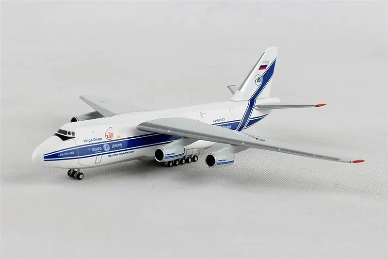

1:500 Scale Volga-Dnepr Airline Antonov An-124 518642-001 Alloy Aircraft Model Toys Desktop Decoration Exquisite Gift Collection