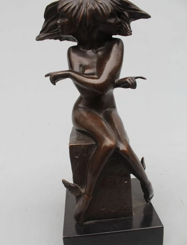 

11"Western Art sculpture Bronze Copper oomph bronze nude Two Head girl belle