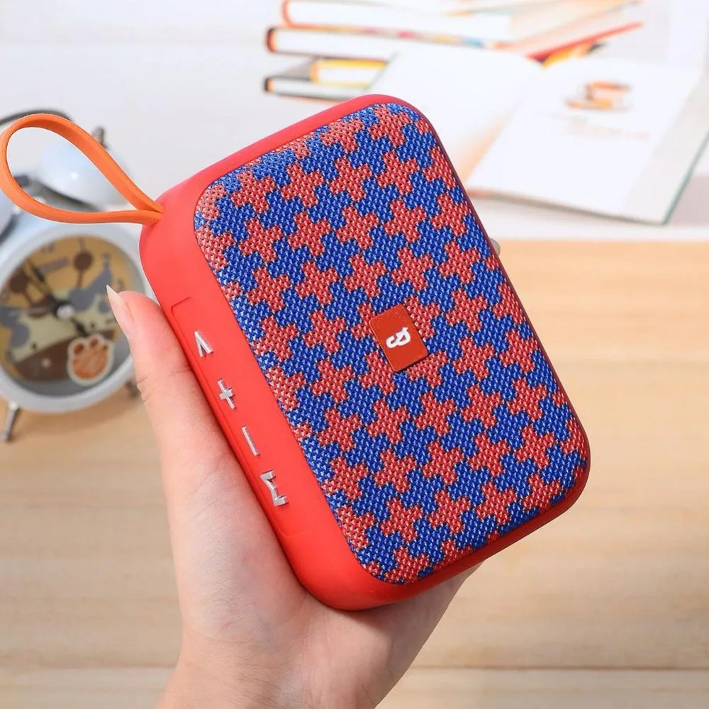 TG506-Wireless-Square-Bluetooth-Speaker-Stereo-Sound-Outdoor-Waterproof-Speaker-Support-Data-Card-Bass-Subwoofer (1)