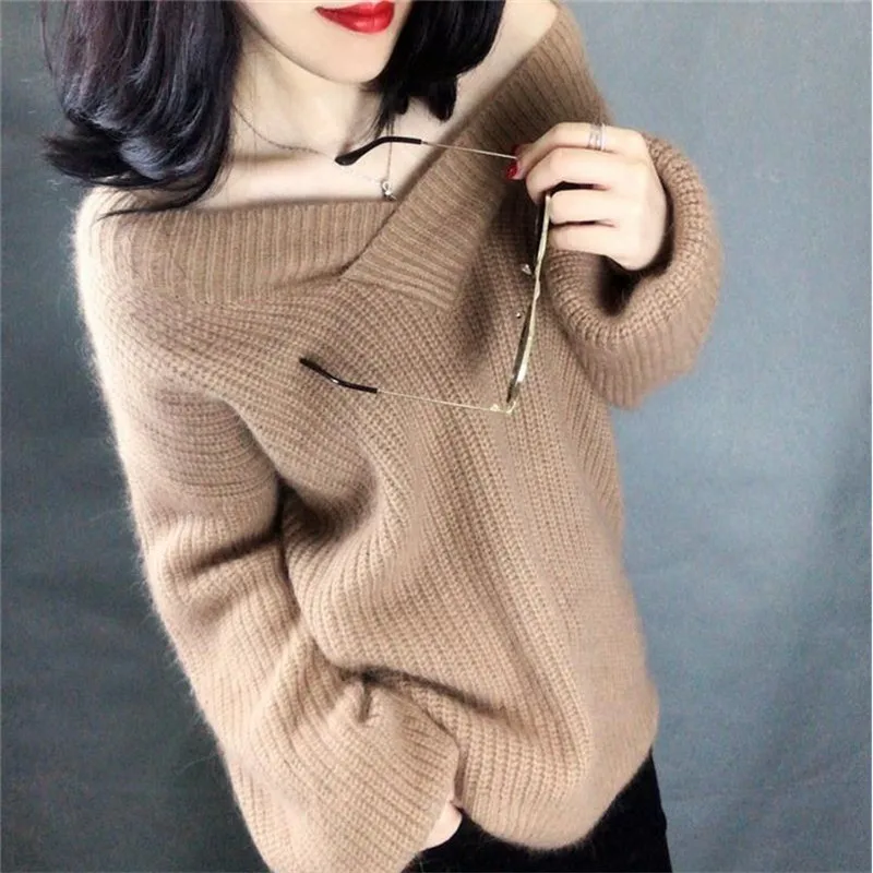 

Loose autumn and winter new pullover sweater female wind V lantern sleeves lazy collar thickening women sweater